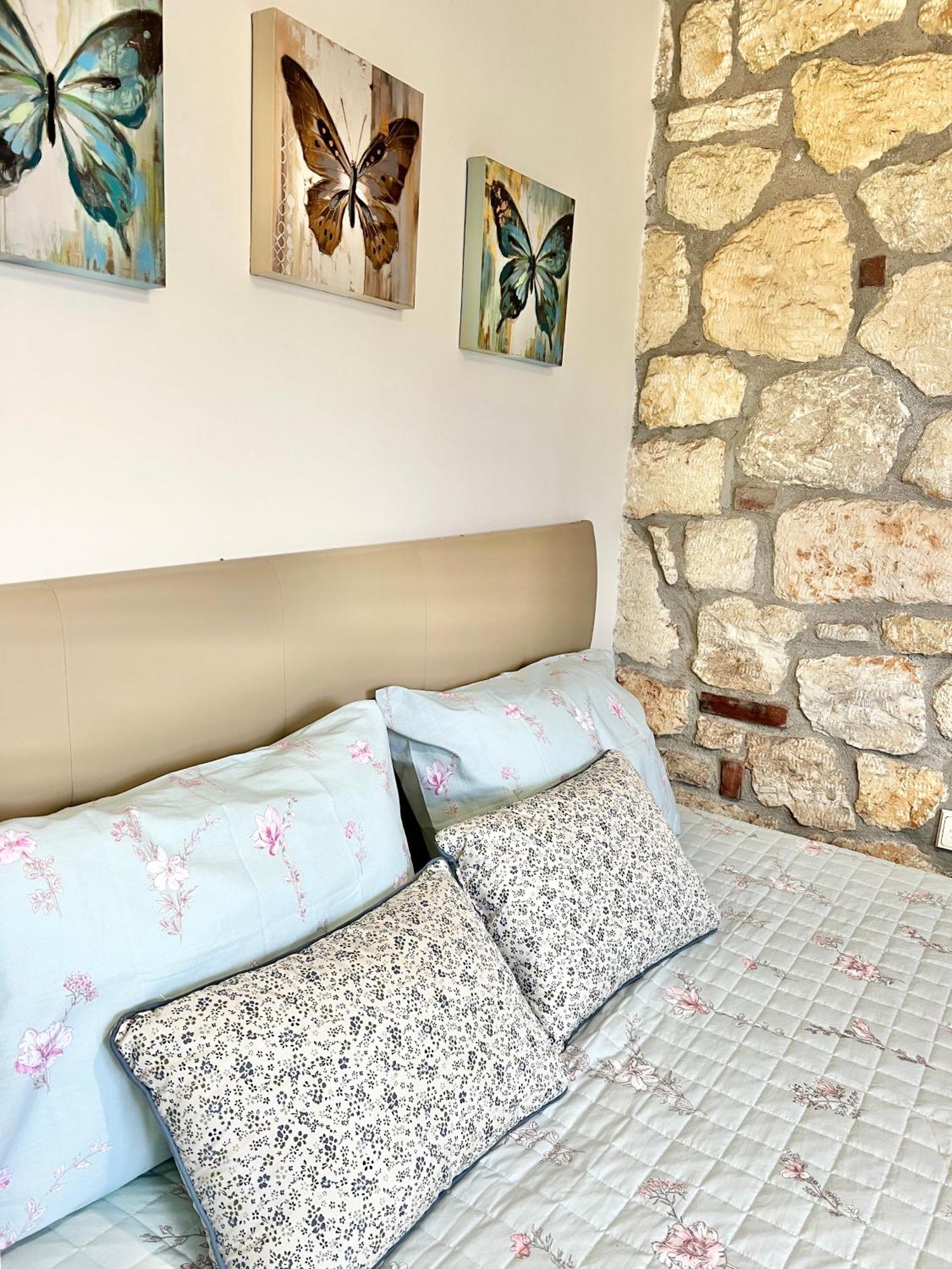 Boutique Stone House Guest House Psakoudia Exterior foto