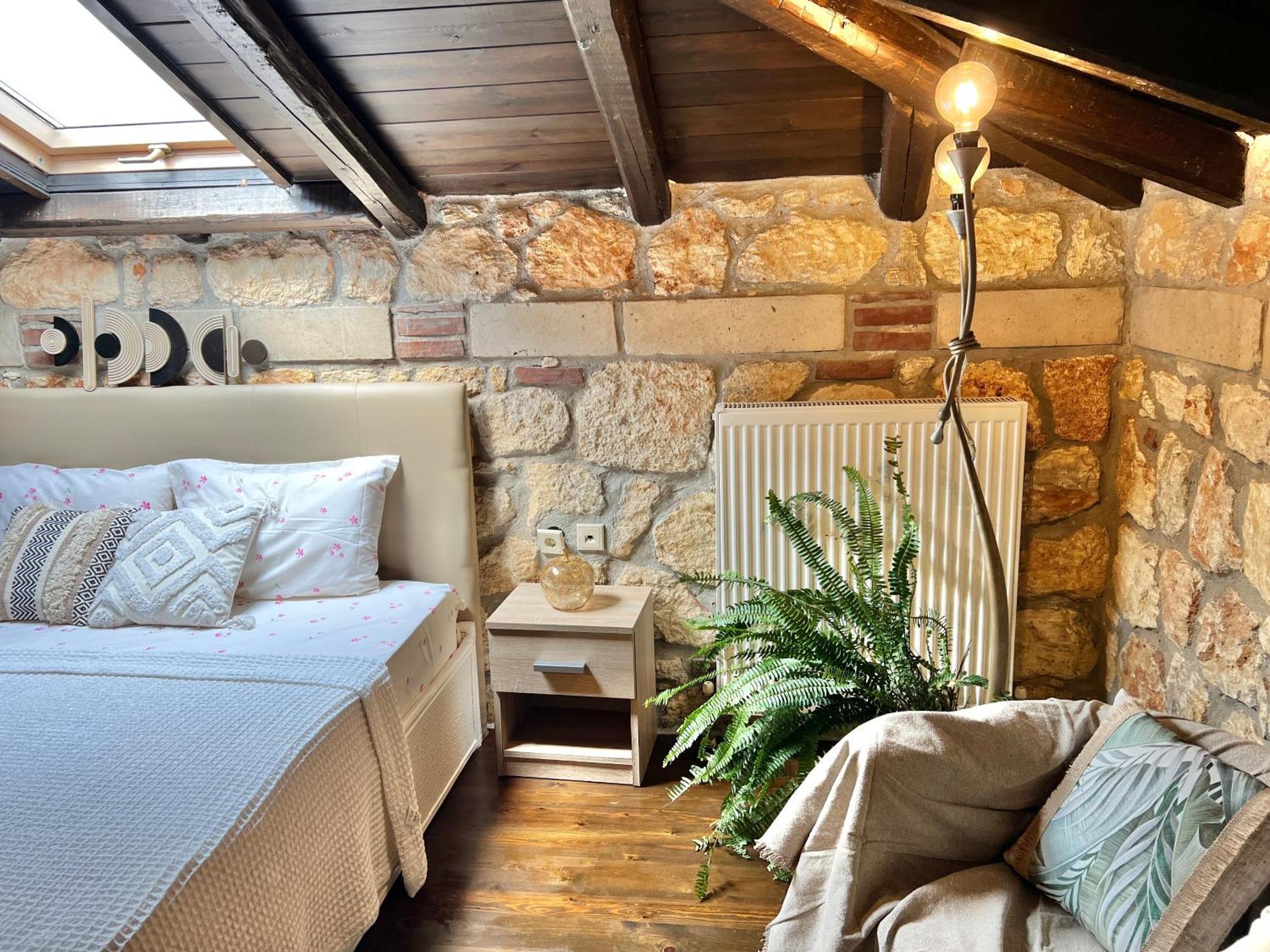 Boutique Stone House Guest House Psakoudia Exterior foto